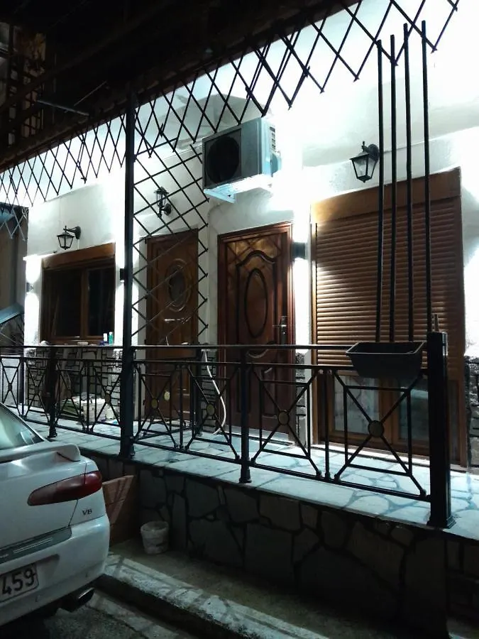 Argiri Appartments location